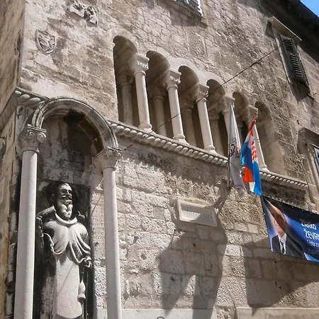 Апартаменти Private In Diocletians Palace