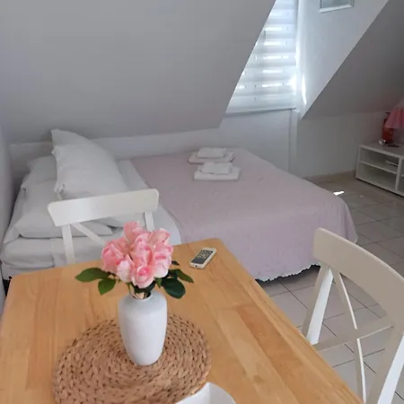 Private In Diocletians Palace Спліт