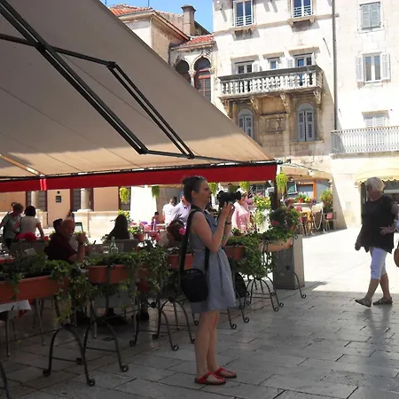 Appartement Private In Diocletians Palace