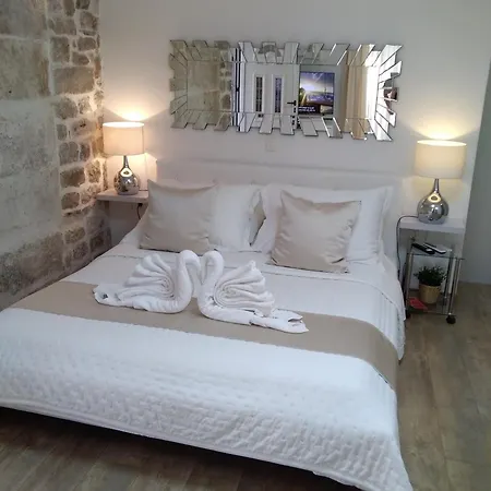 Private In Diocletians Palace Appartement *