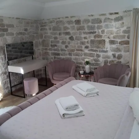 Private In Diocletians Palace Appartement Split