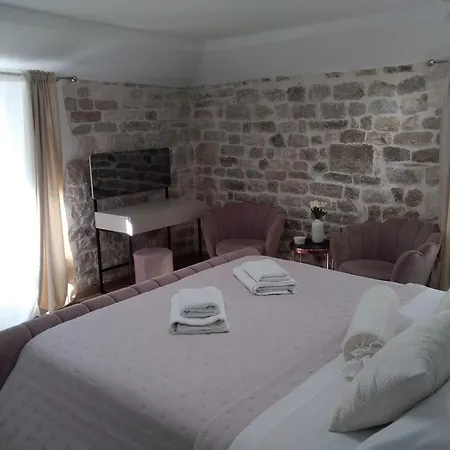 Appartement Private In Diocletians Palace *