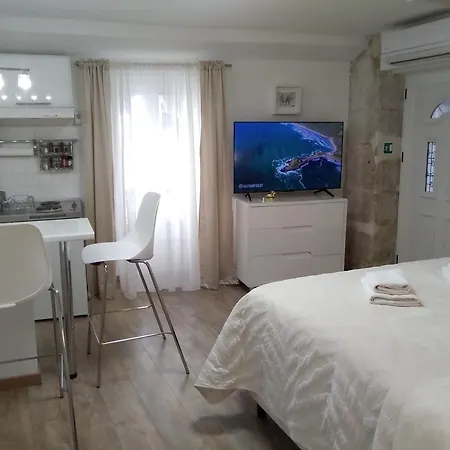 Private In Diocletians Palace * Сплит