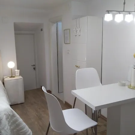 Апартаменты Private In Diocletians Palace Сплит