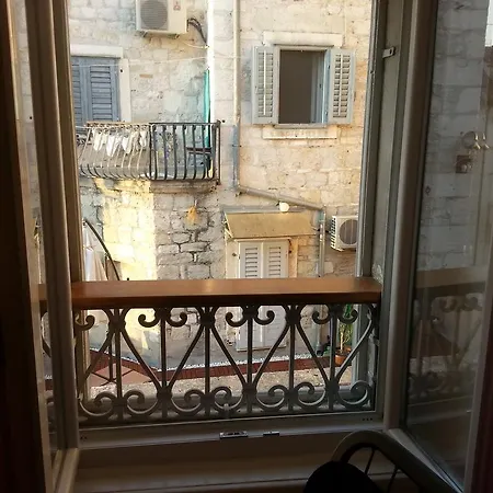 Private In Diocletians Palace Appartement Split