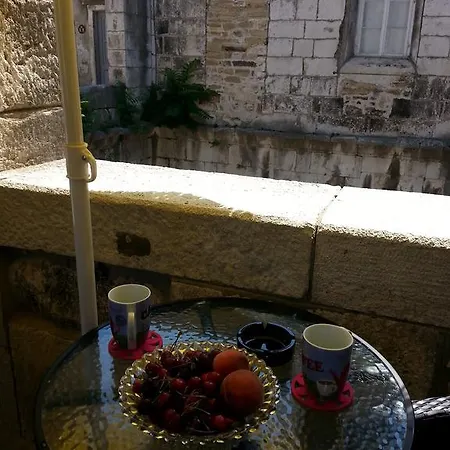 Private In Diocletians Palace * スプリト